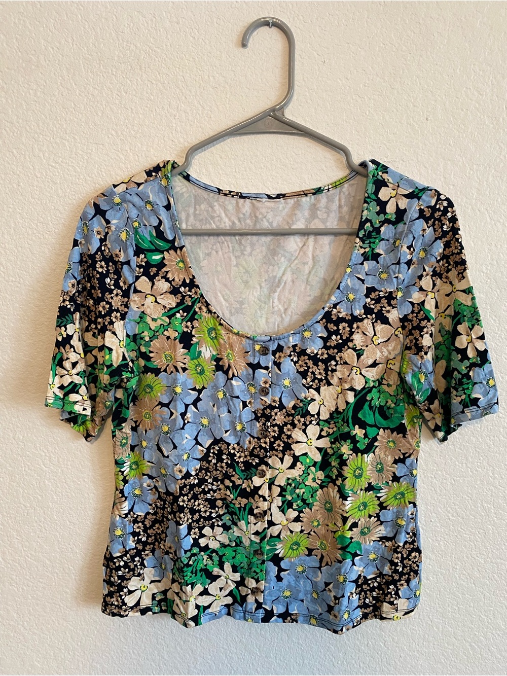 Floral Scoop Neck Top